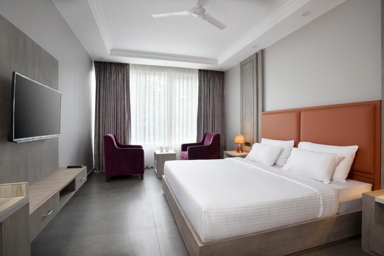 אנג'ונה The Porto By Lagom Vagator Goa Near Ozran Beach מראה חיצוני תמונה