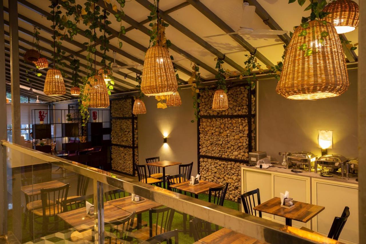 אנג'ונה The Porto By Lagom Vagator Goa Near Ozran Beach מראה חיצוני תמונה