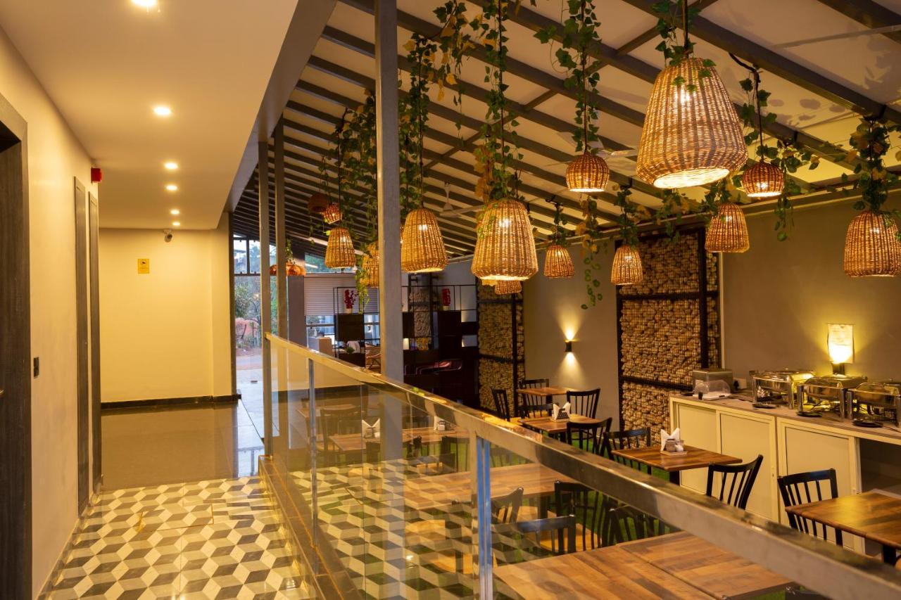 אנג'ונה The Porto By Lagom Vagator Goa Near Ozran Beach מראה חיצוני תמונה